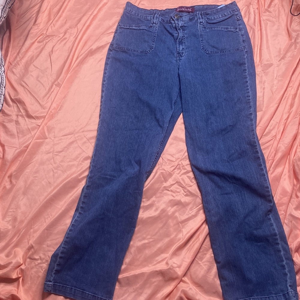 Size 16! - Picture 2 of 3